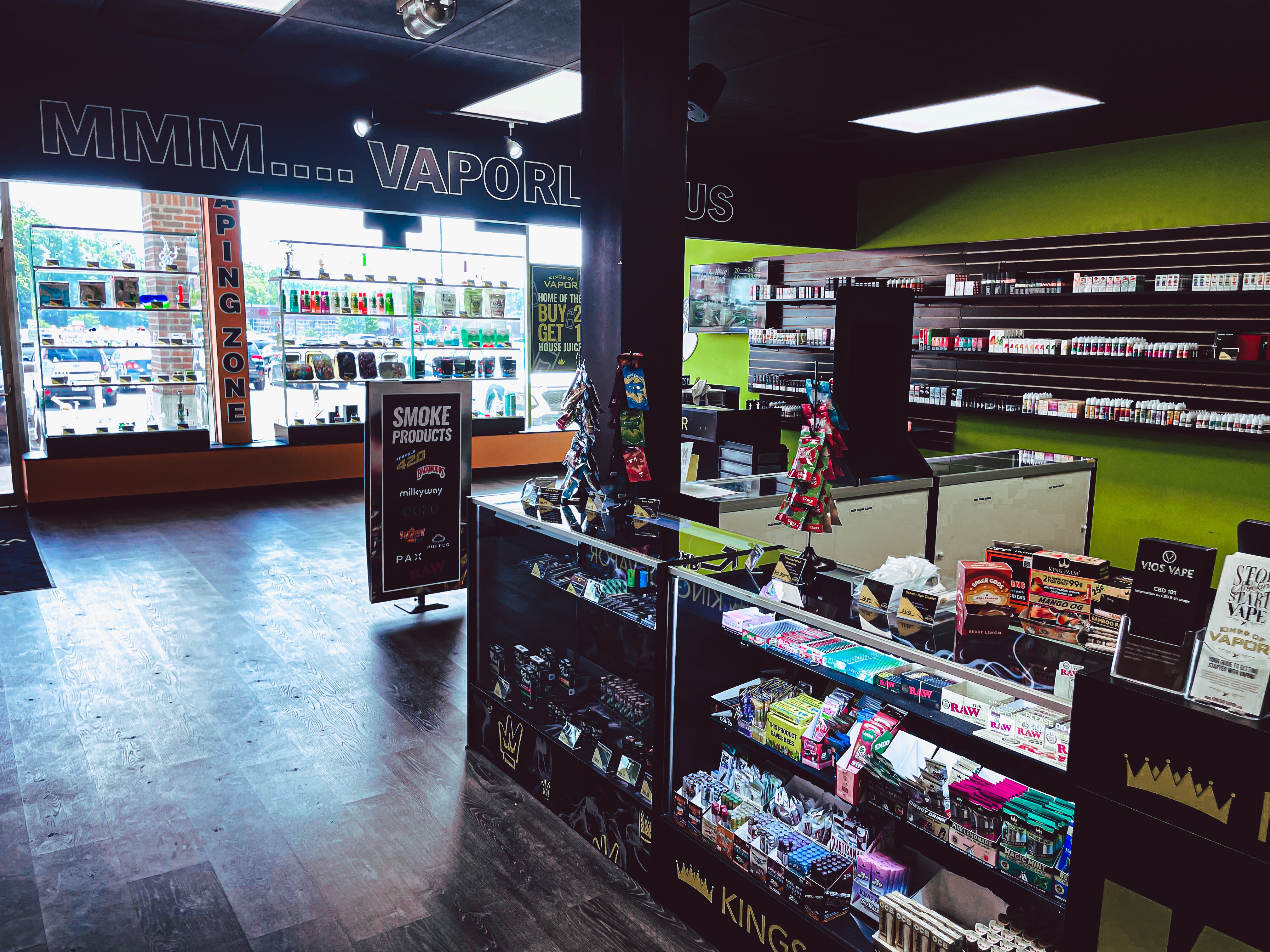 Kings of Vapor and Smoke - Fairlawn, OH - 2855 W Market St Kings of Vapor and Smoke - Fairlawn, OH - 2855 W Market St