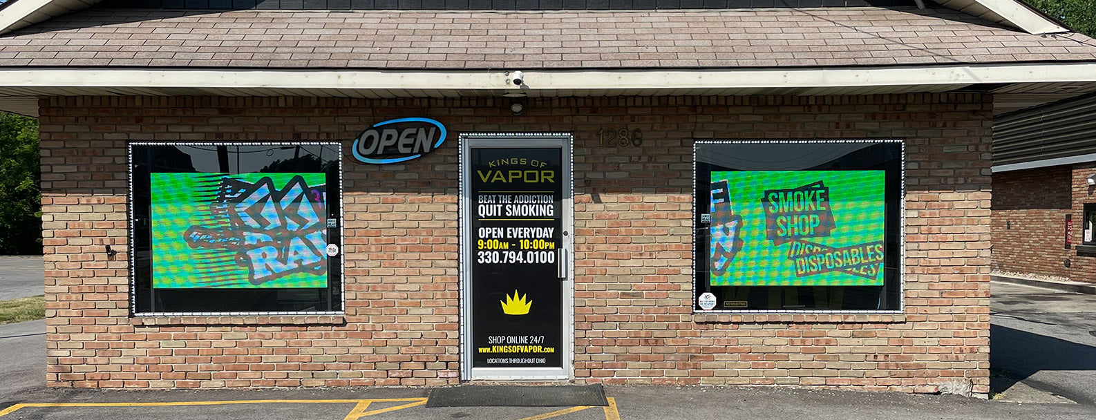 Kings of Vapor and Smoke Akron, OH - 1286 Canton Road located right next to Taco Bell and Burger King